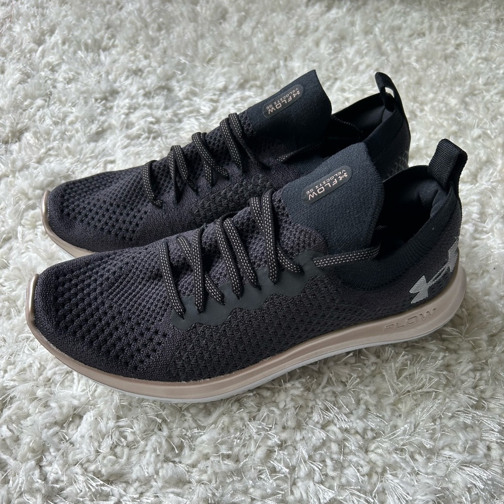 Under Armour Flow Velociti SE Shoe